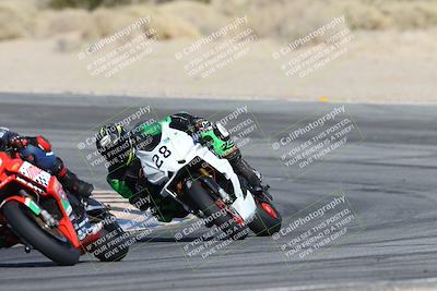 media/Dec-07-2025-CVMA (Sun) [[3e7d2de5dc]]/Race 7-Formula Lightweight Twins Shootout/